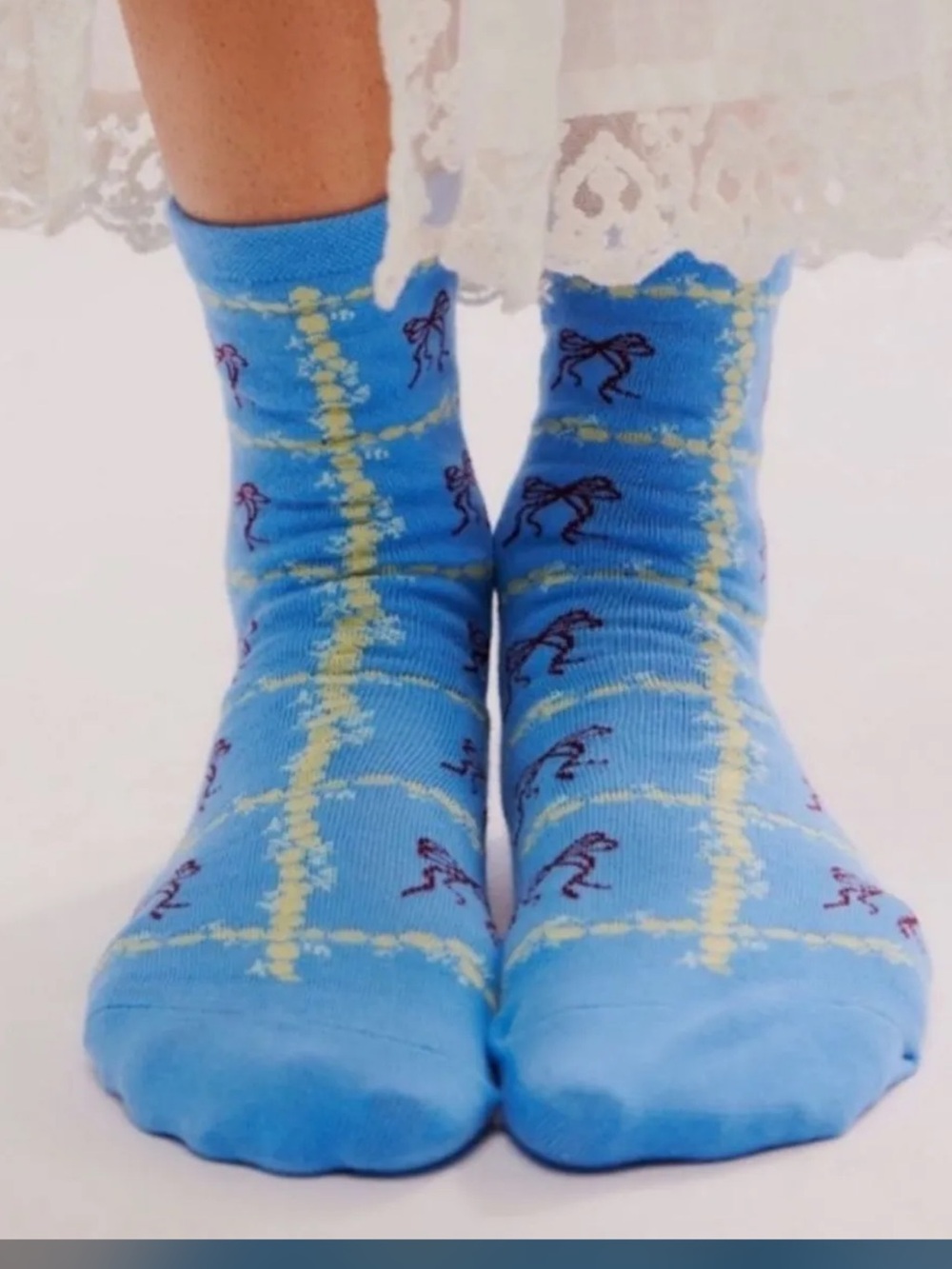 Free People Tie a Bow Crew Socks in Sky Blue NWT